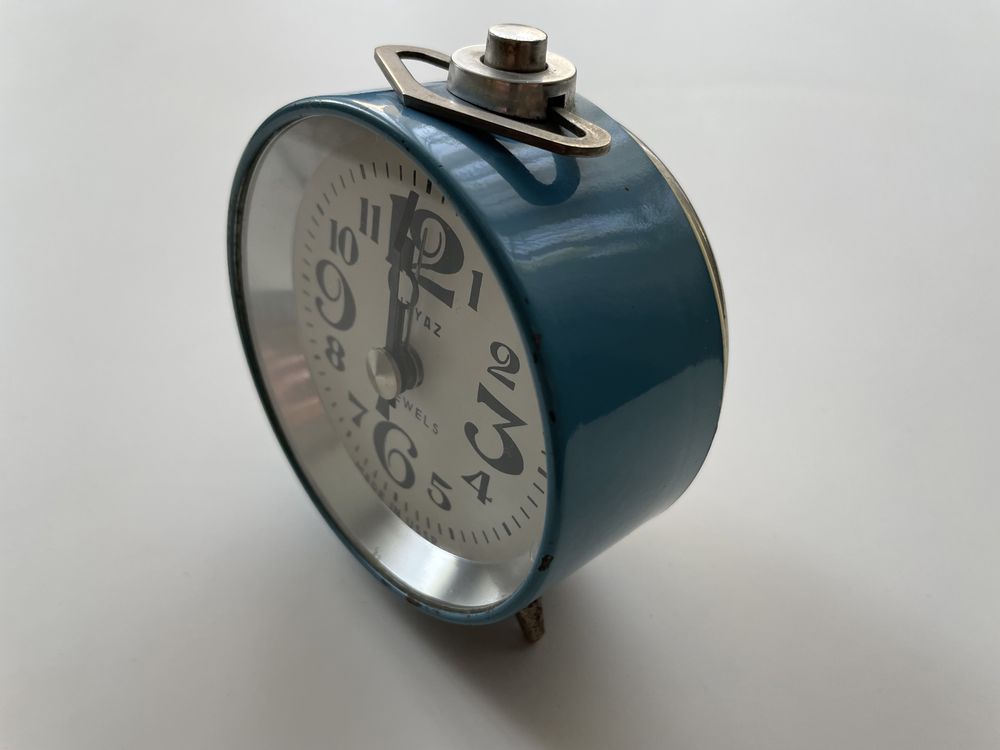 Mały vintage rosyjski radziecki zegarek budzik metalowy stalowy