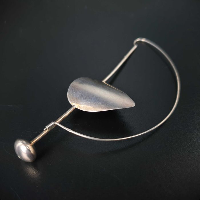 Stara Duża Srebrna Broszka Vintage PRL