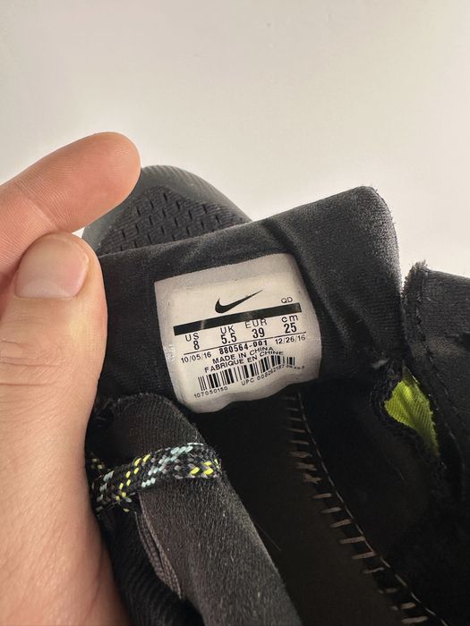 Кросівки Nike жіночі 39 розмір