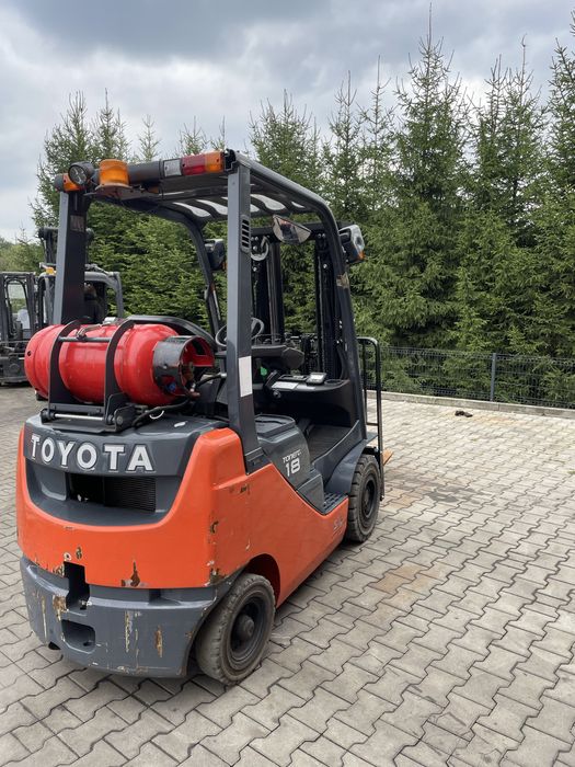 Wózek widłowy Toyota 06-8FG18F Triplex maszt 2018 rok