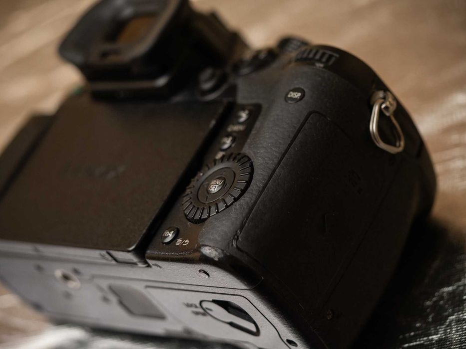 Panasonic Lumix DC-GH5 Body