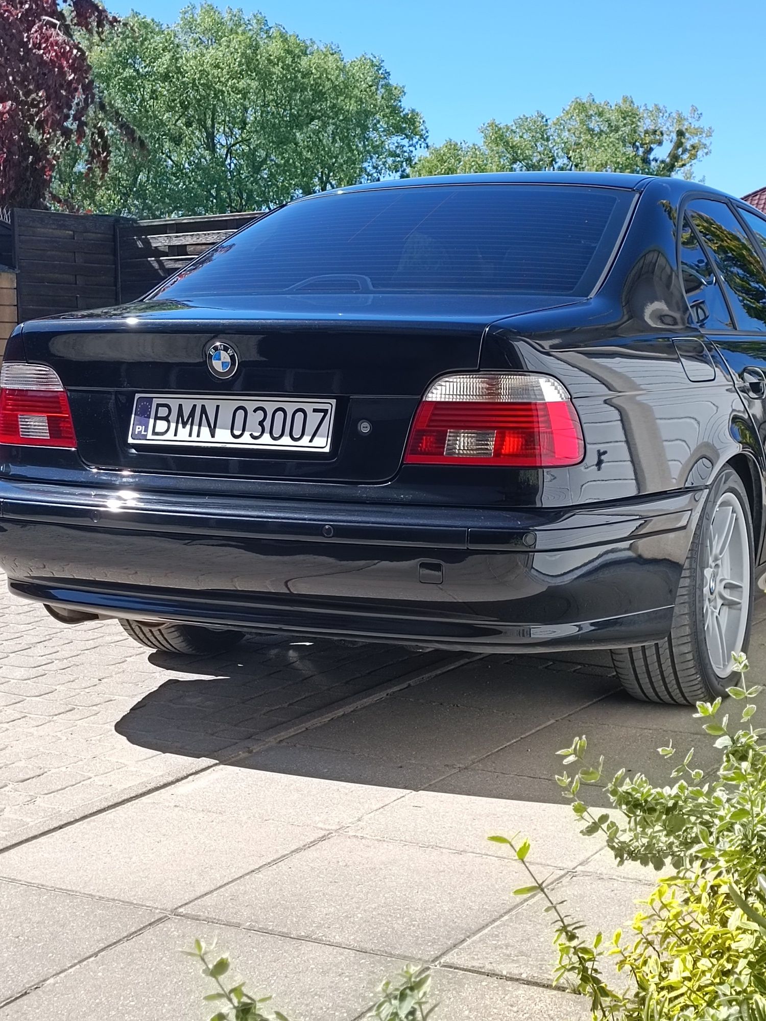 BMW E39  540i 2001r