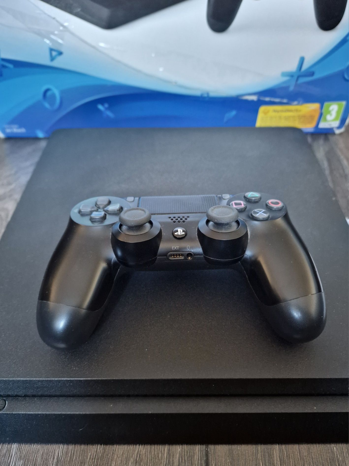 Konsola PS4 PlayStation 4 Pudełko Bdb Gry Gra