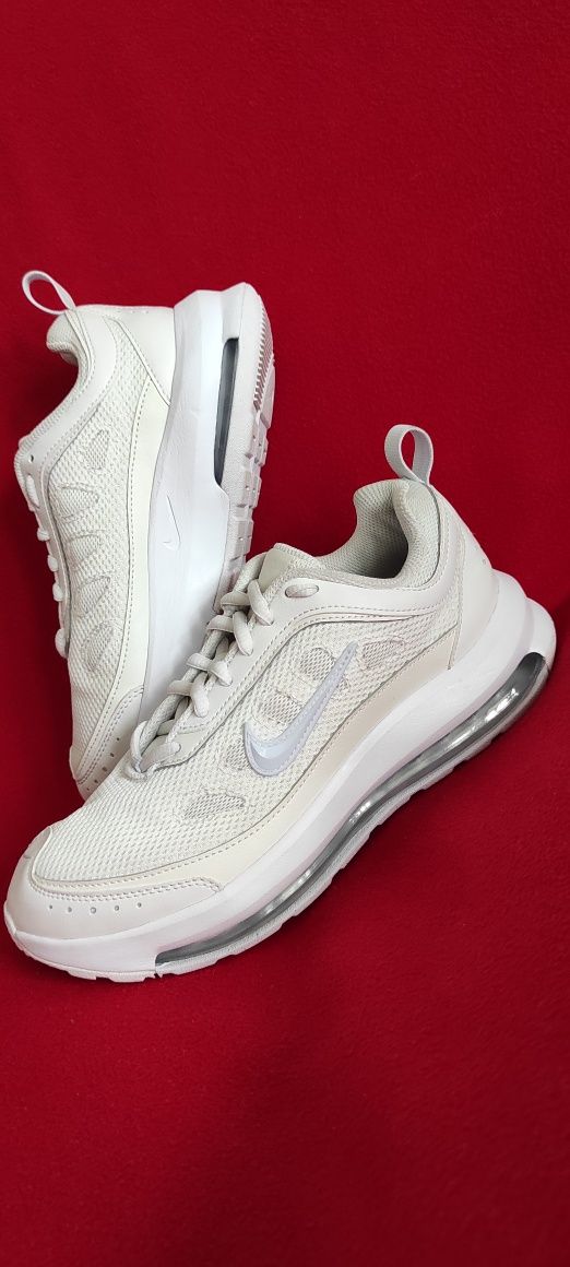 Nike Air Max AP rozmiar 39 (25 cm)