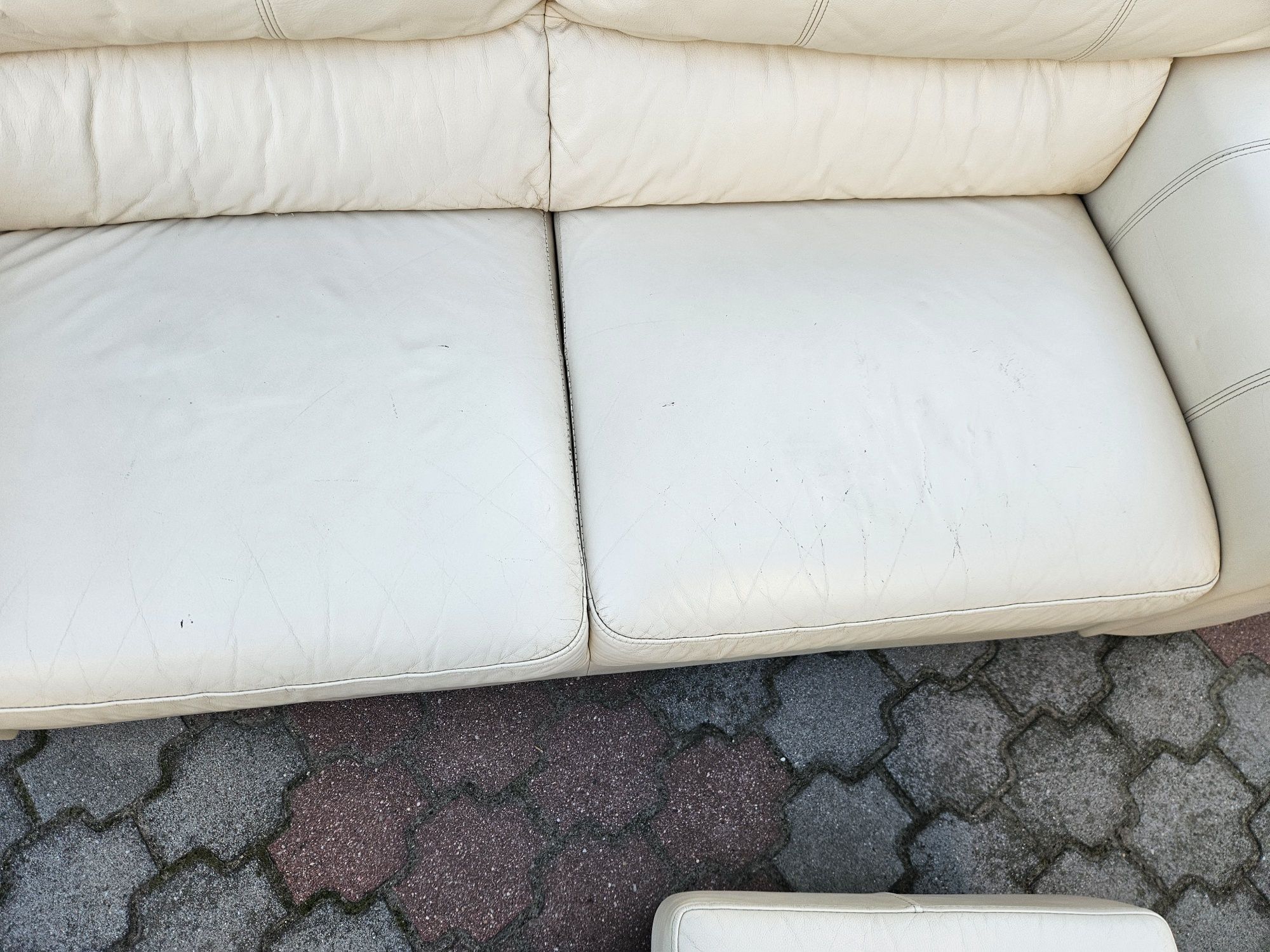 Wypoczynek skórzany sofa 2 fotele pufy