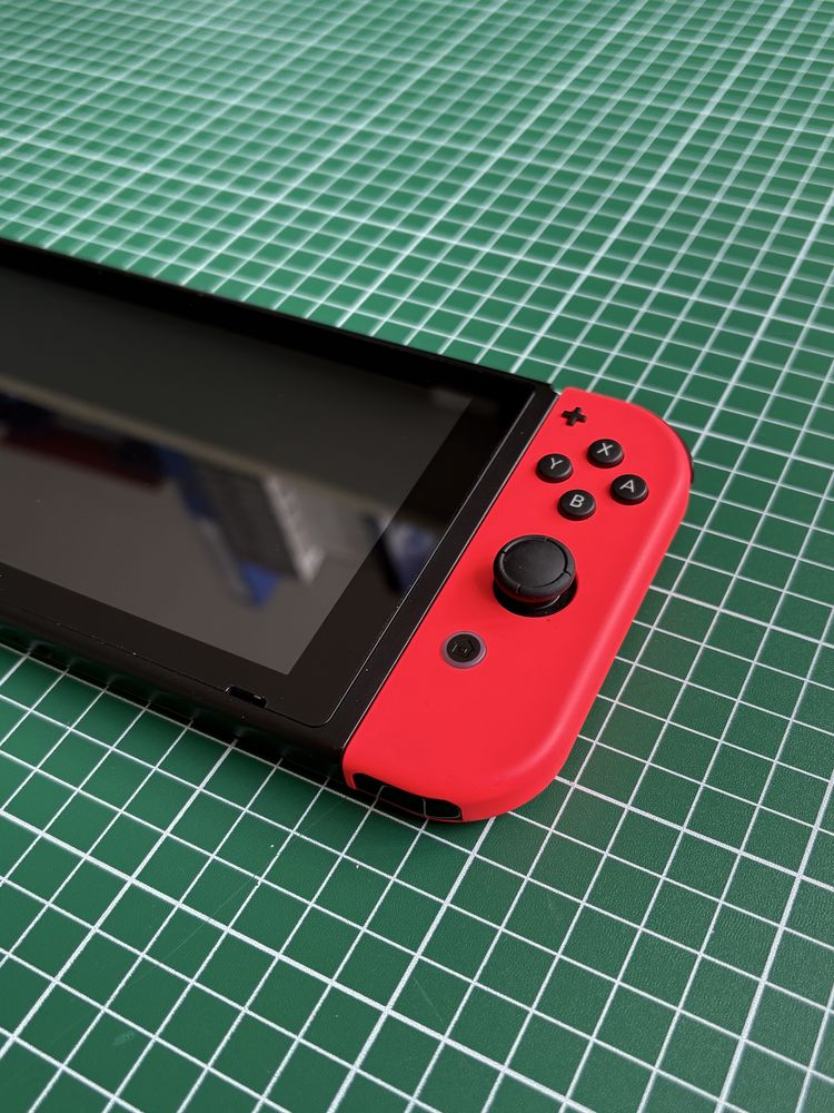 Nintendo Switch v2 HAC-001(-01)