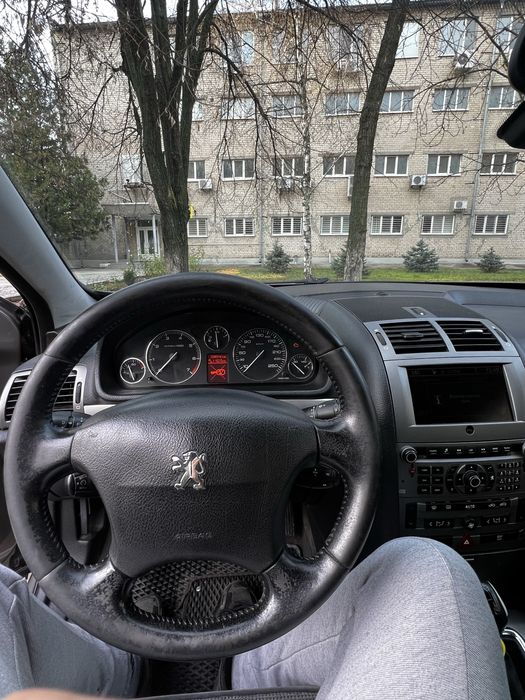 Пежо 407 2.0 бензин