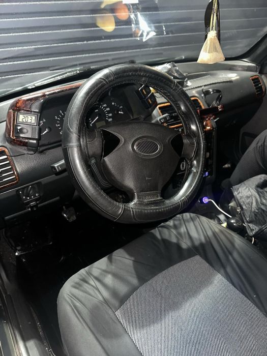 Продам ваз 2112 1,6 16 клапанив