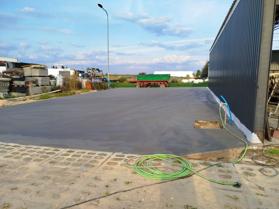 Posadzki przemysłowe betonowe DST