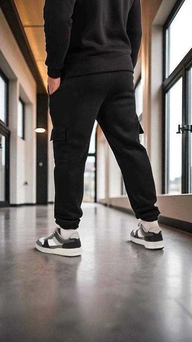 Чоловічі спортивні штани на флісі