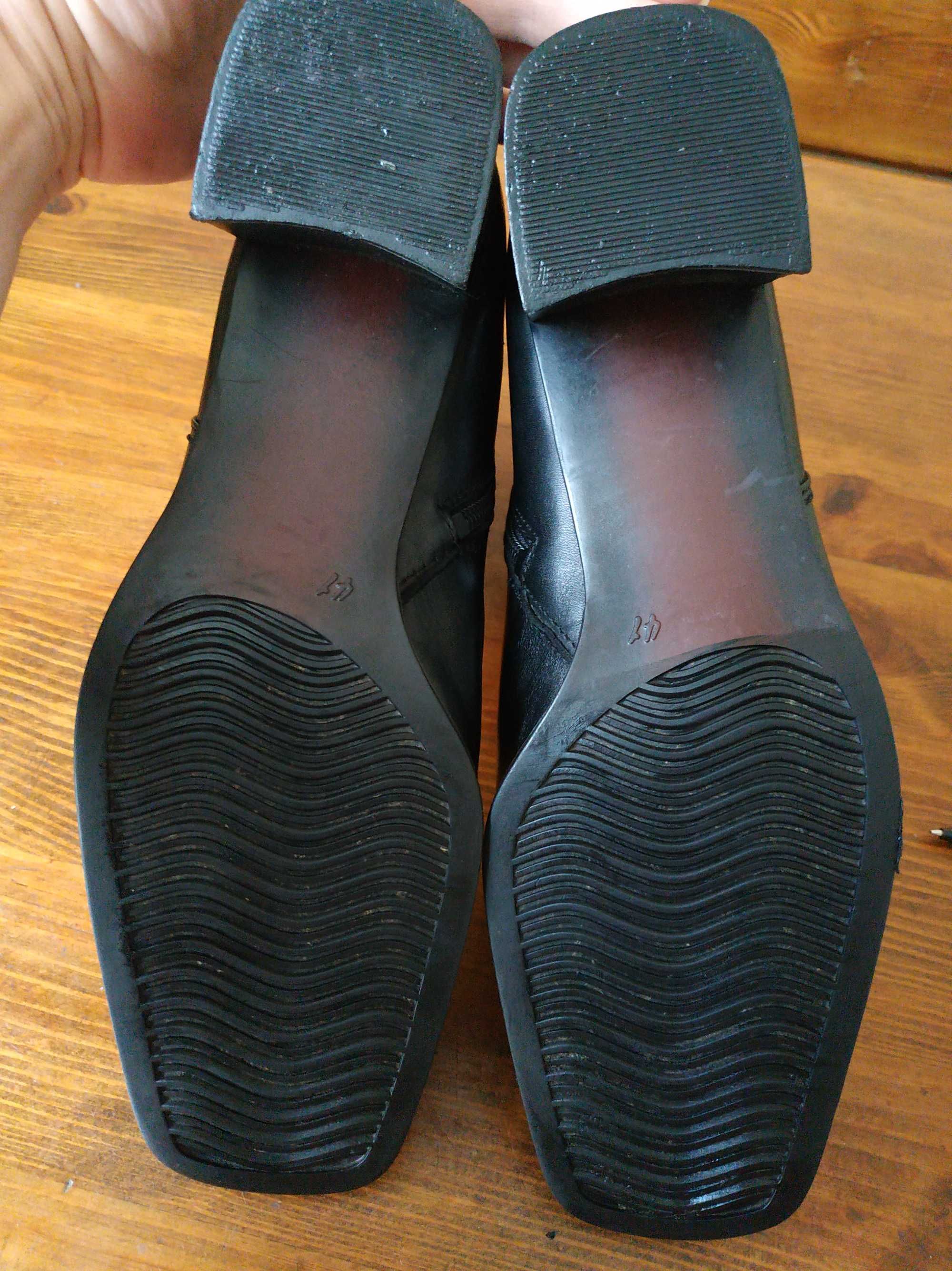 Черные ботинки с утеплител для девочек Barbara Heller р.41/26,5см кожа