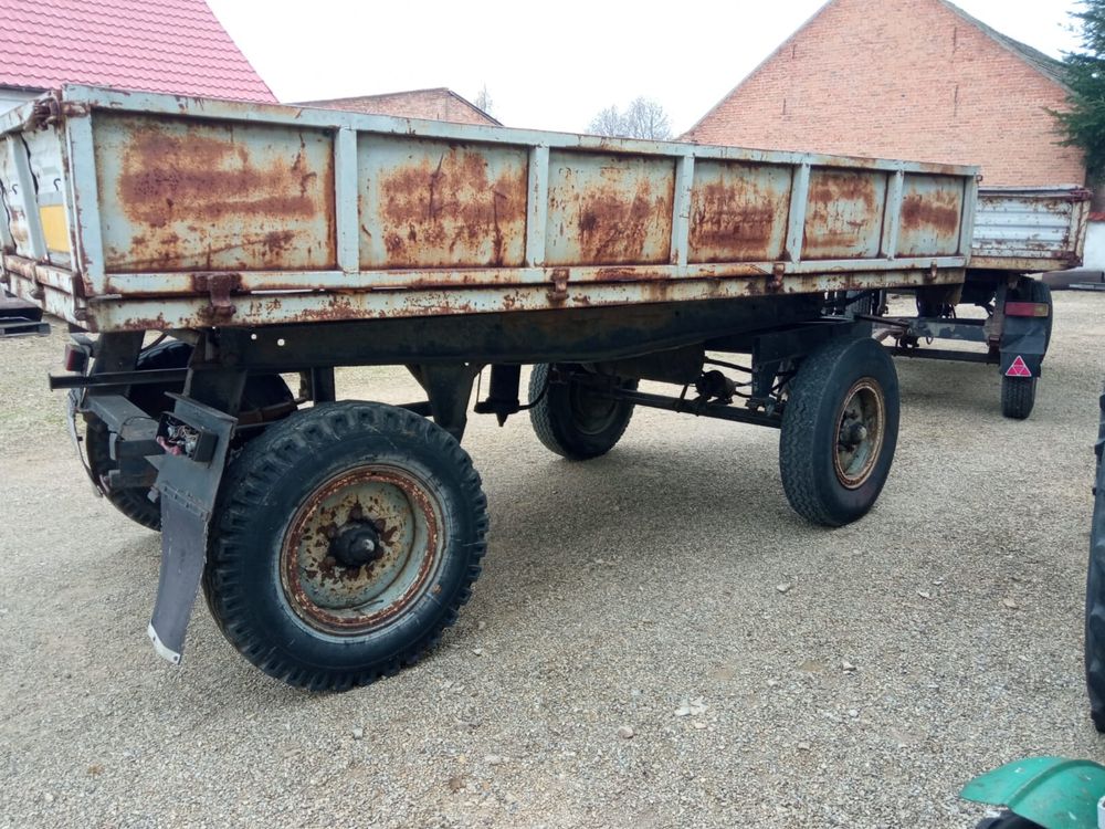 Przyczepy D47