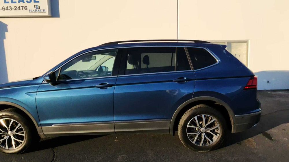 Volkswagen Tiguan SE 2020 року