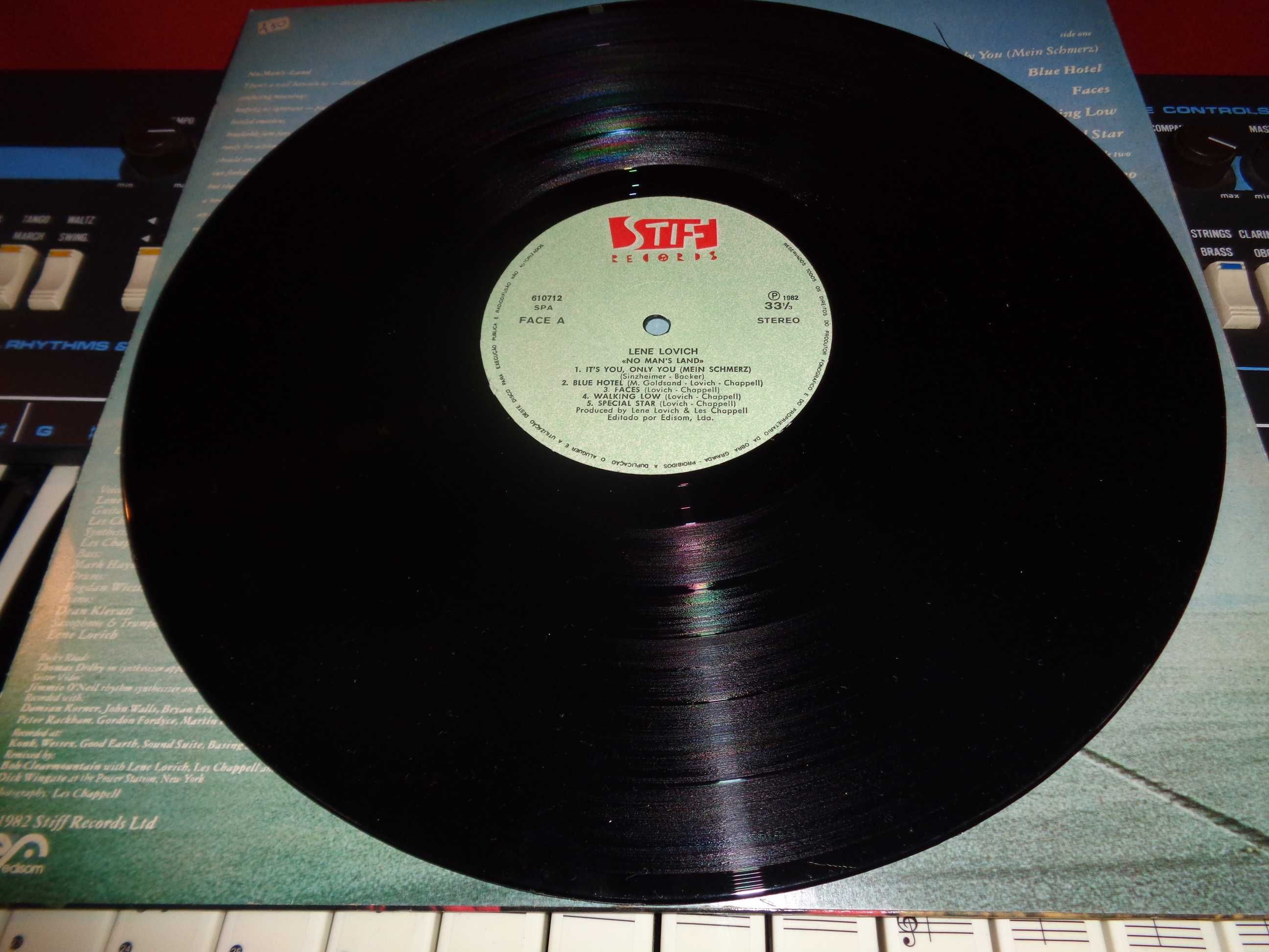 LPs vinil Lou Reed  Lene Lovich e Suzi 4