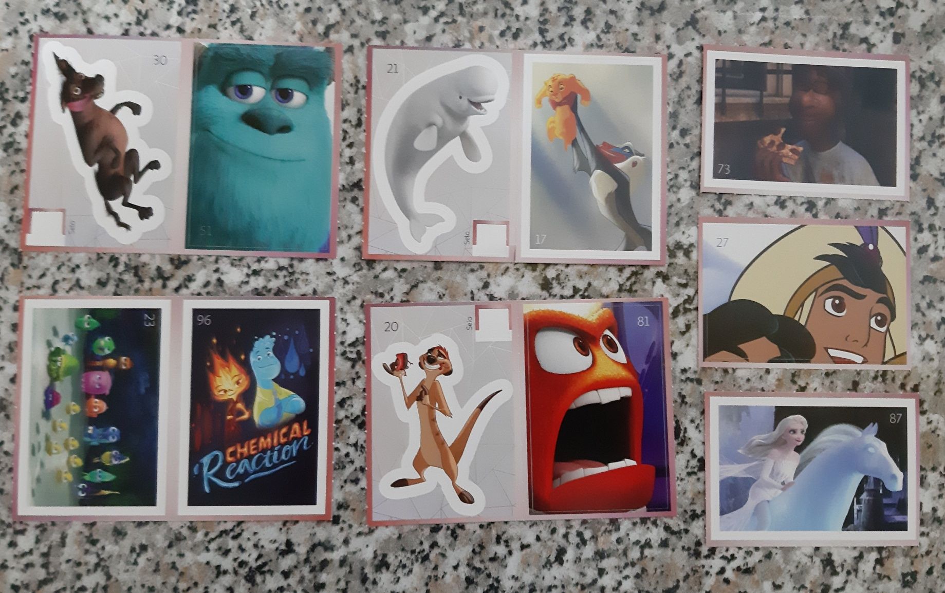 Troco cromos, por outros de diferentes colecções