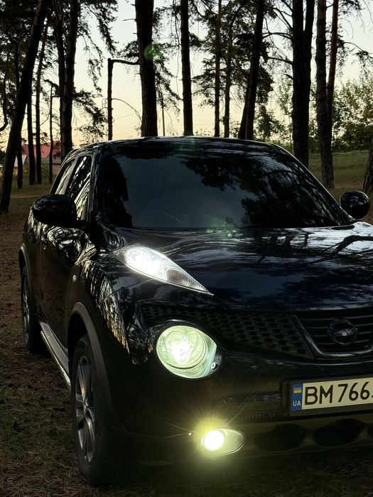 Продам/обменяю Nissan Juke. 4х4Полный привод. 1.6 турбо