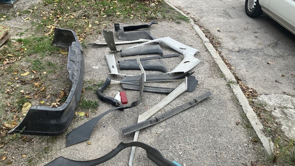 бампер + запчасти с салона Honda civic 4 ed квадрат