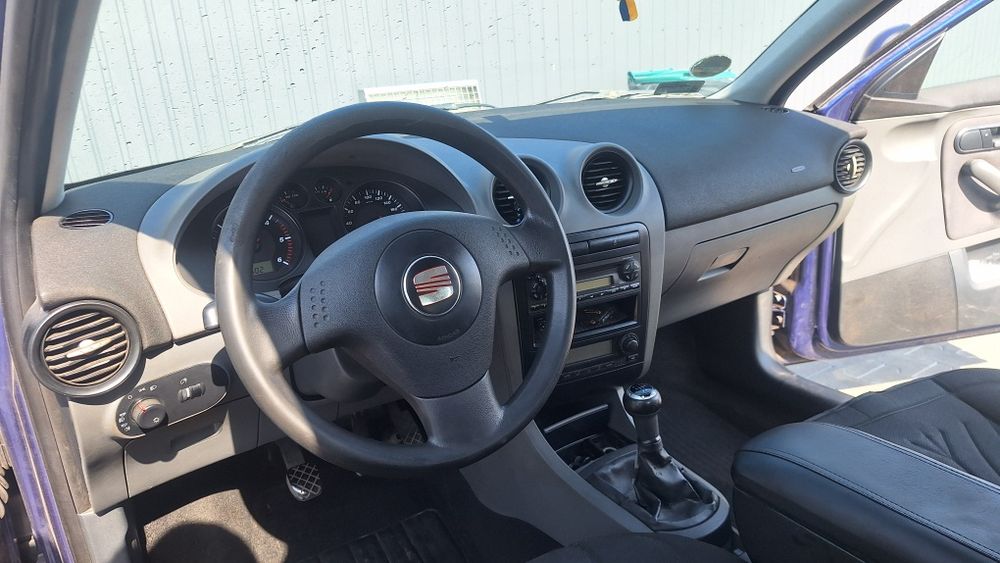 Продаю свою машинку seat Ibiza