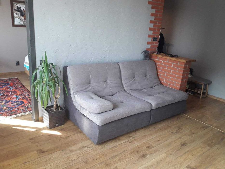 Модульний диван відмінної якості та дуже зручний