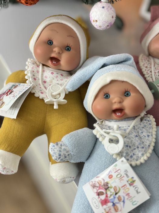 Іспанський мʼяконабивний ванільний пупс Nines d’onil