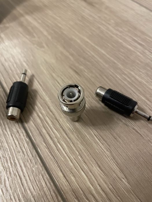 Універсальний набір відеоз'єднань Haku, Німеччина