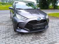 Toyota Yaris Auto jak nowe, przebieg 15 tyś km! Hybryda!