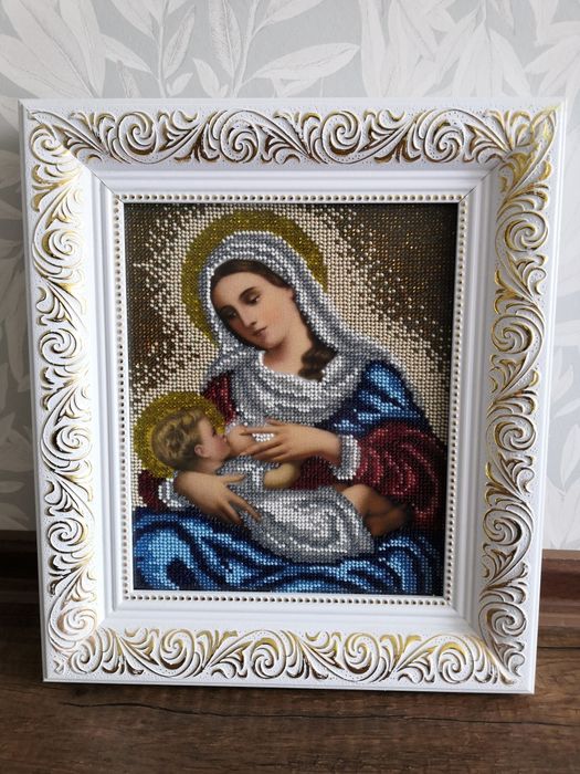 Годувальниця, вишито бісером, ручна робота, з рамкою