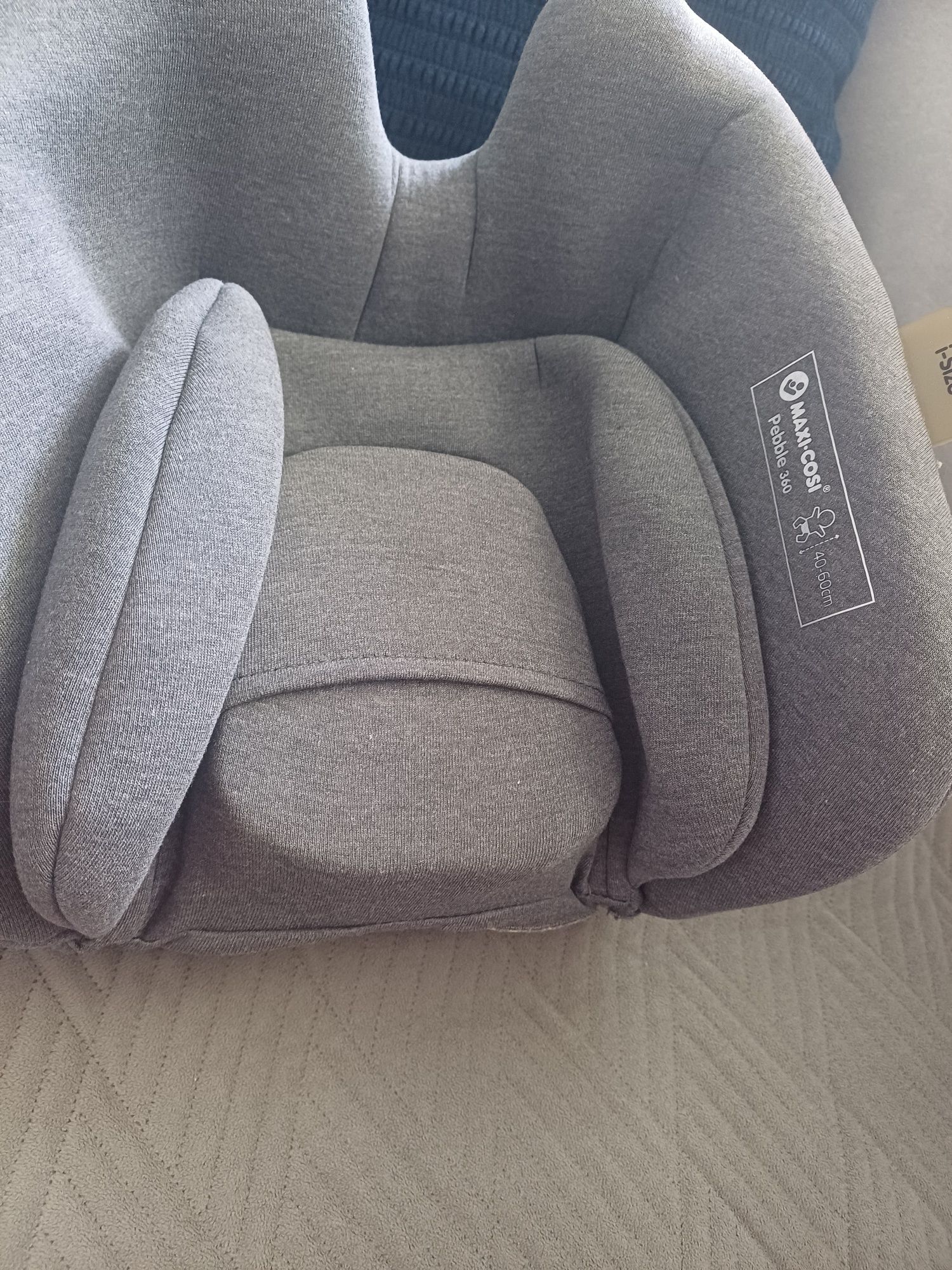 Maxi Cosi FamilyFix 360 fotelik z bazą