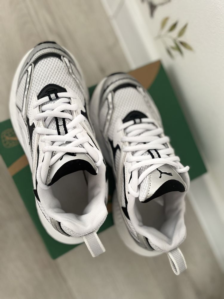 Кросівки Puma Morphic оригінал