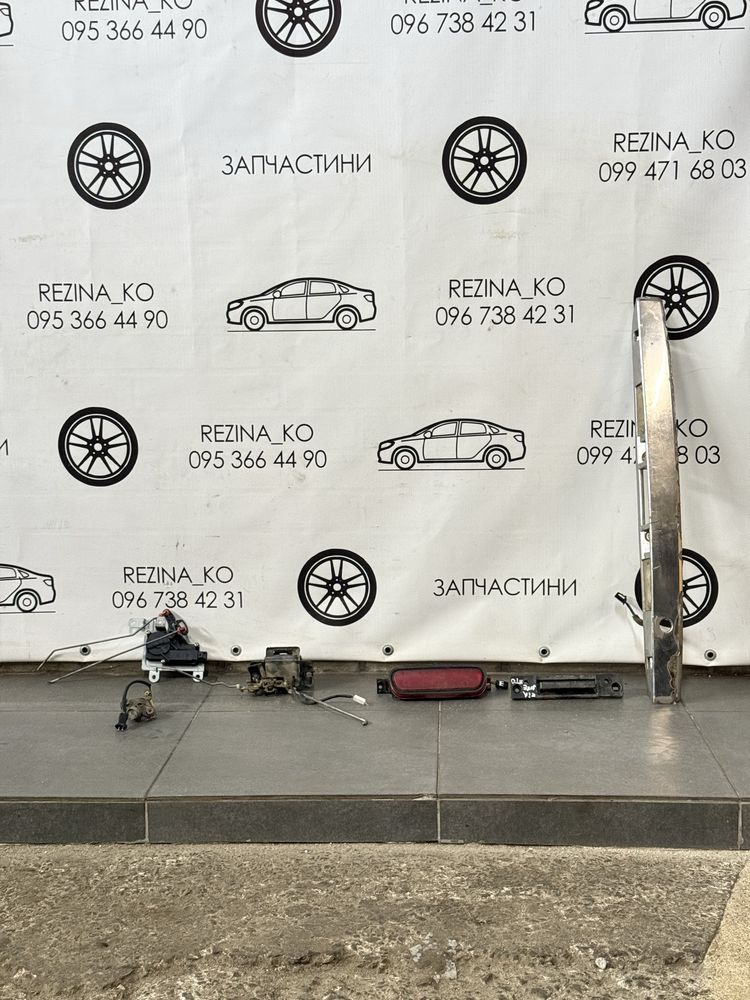 Задня ляда Kia Sorento 2002-2010 р.