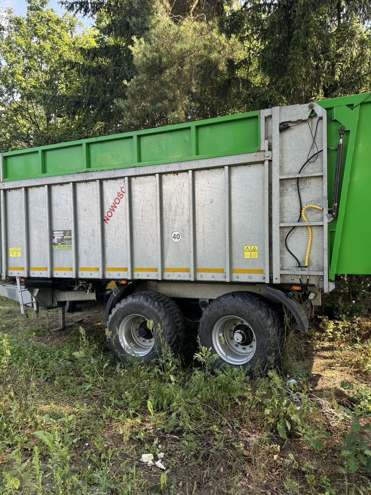Jastech rozrzutnik/przyczepa objetosciowa
