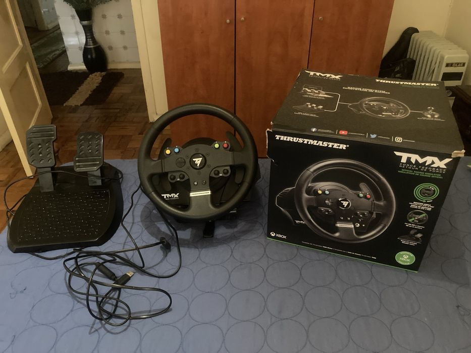 Volante thrustmaster force feedback