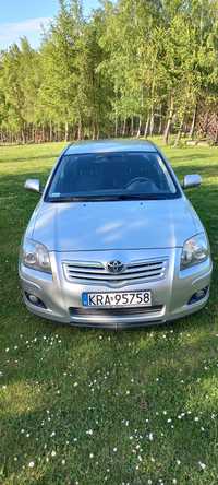 Toyota Avensis 1.8 benzyna 2008 rok