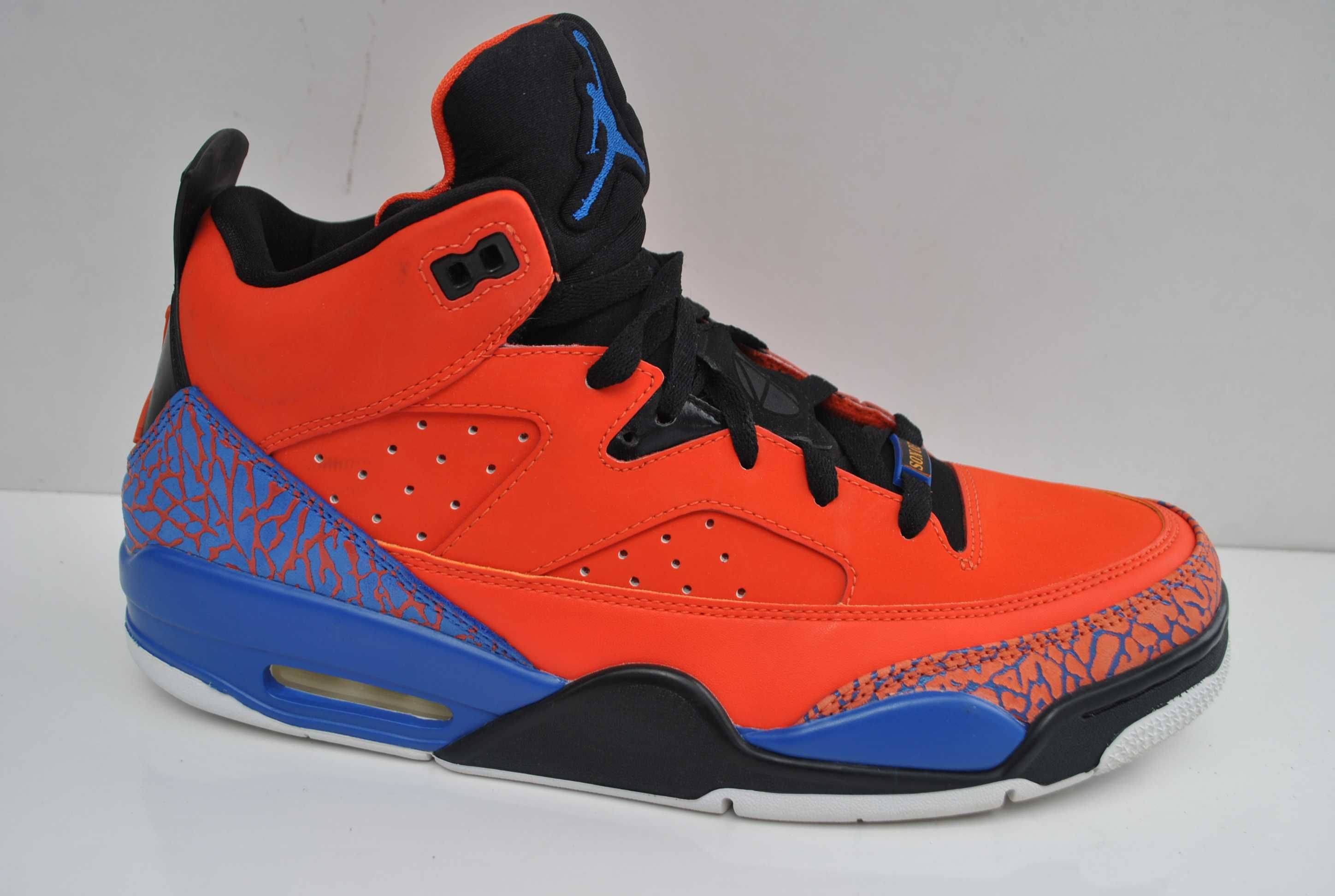 Jordan Son of Mars Low Knicks