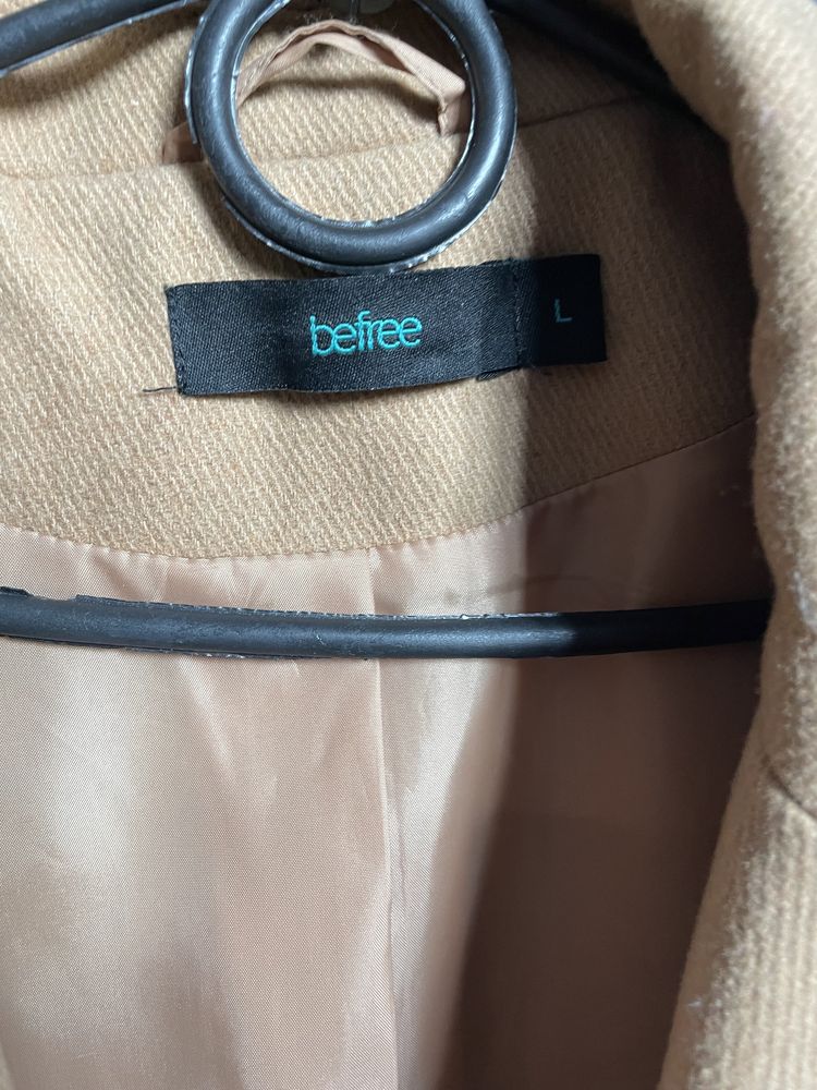 пальто з вовни Befree