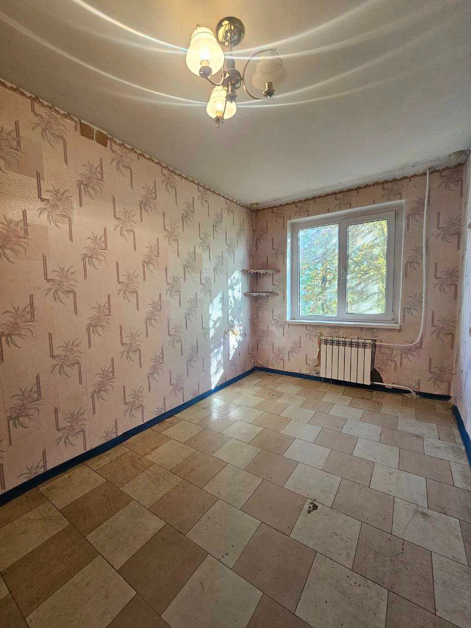Продается двухкомнатная квартира на Дзержинке, ул. Бызова (бывш.Якира)