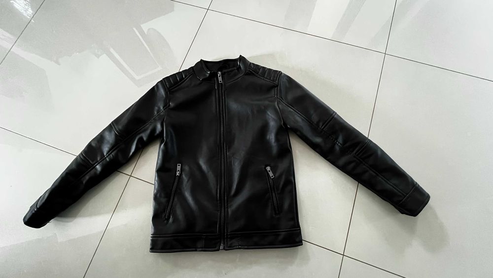 Kurtka dziecięca czarna - skóra ekologiczna (wygląda jak nowa)