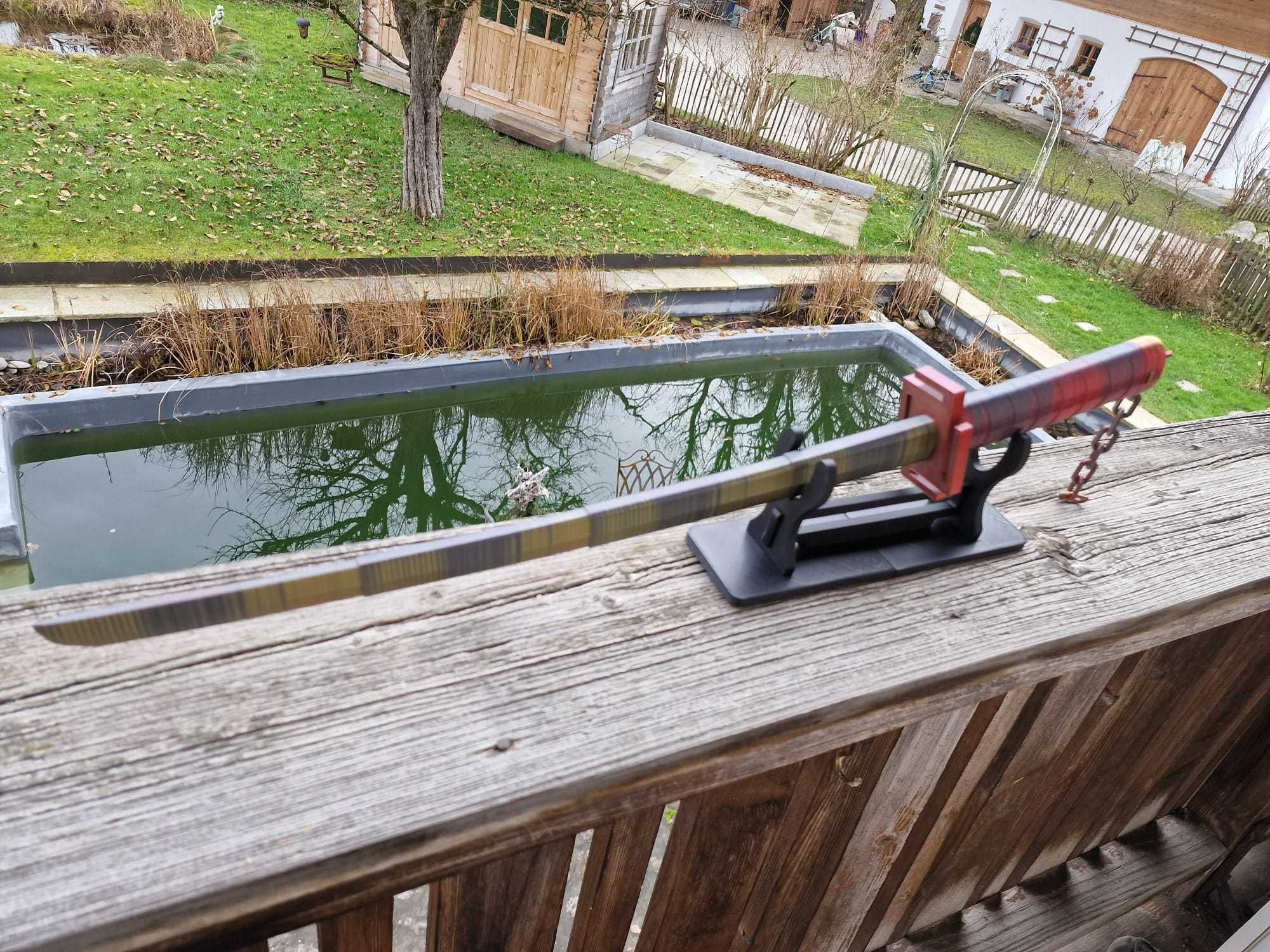 katana com corrente imprimido 3d