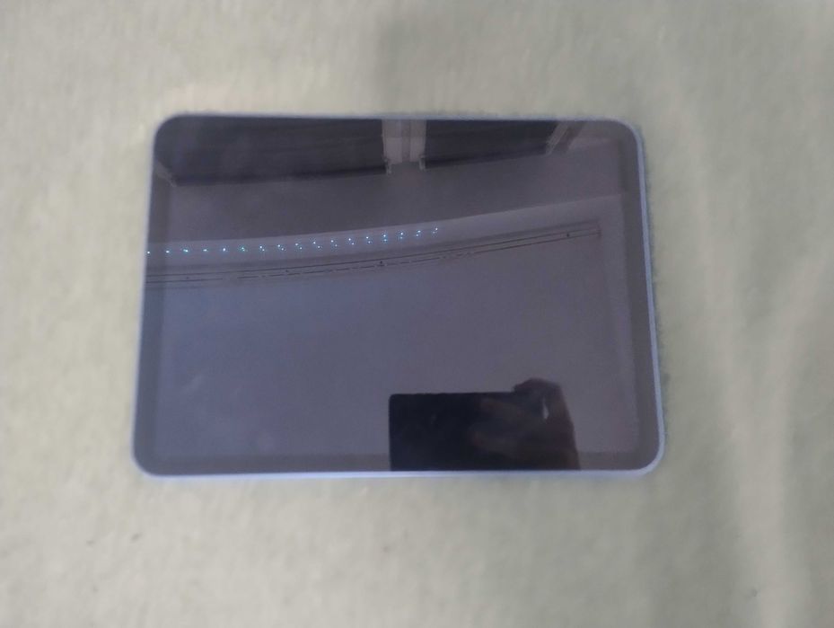 iPad 10 64gb.. ..