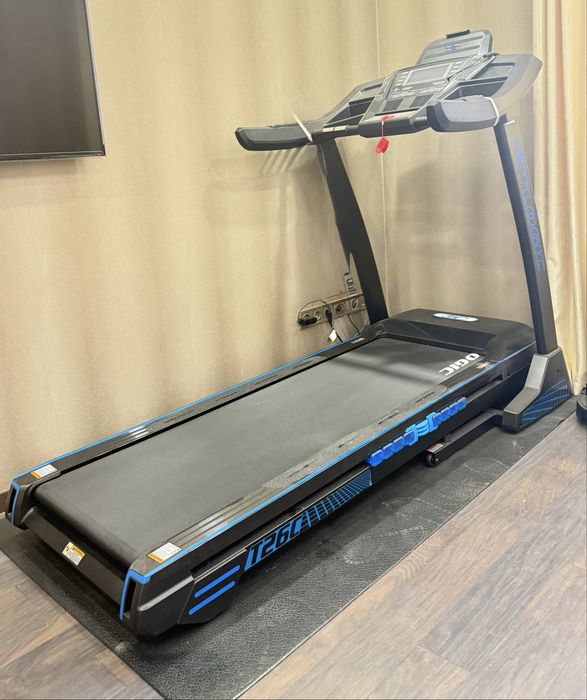 Бігова доріжка Fitlogic T26C