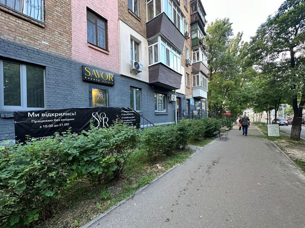 оренда кабінету косметолога та місця візажиста
