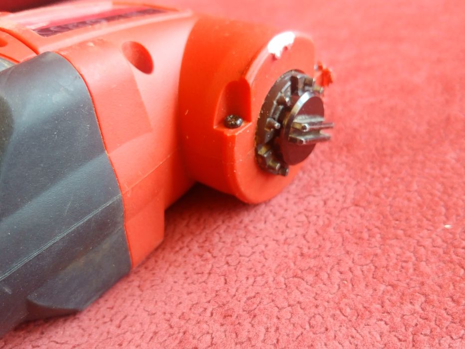 Multitool Milwaukee M18 BMT