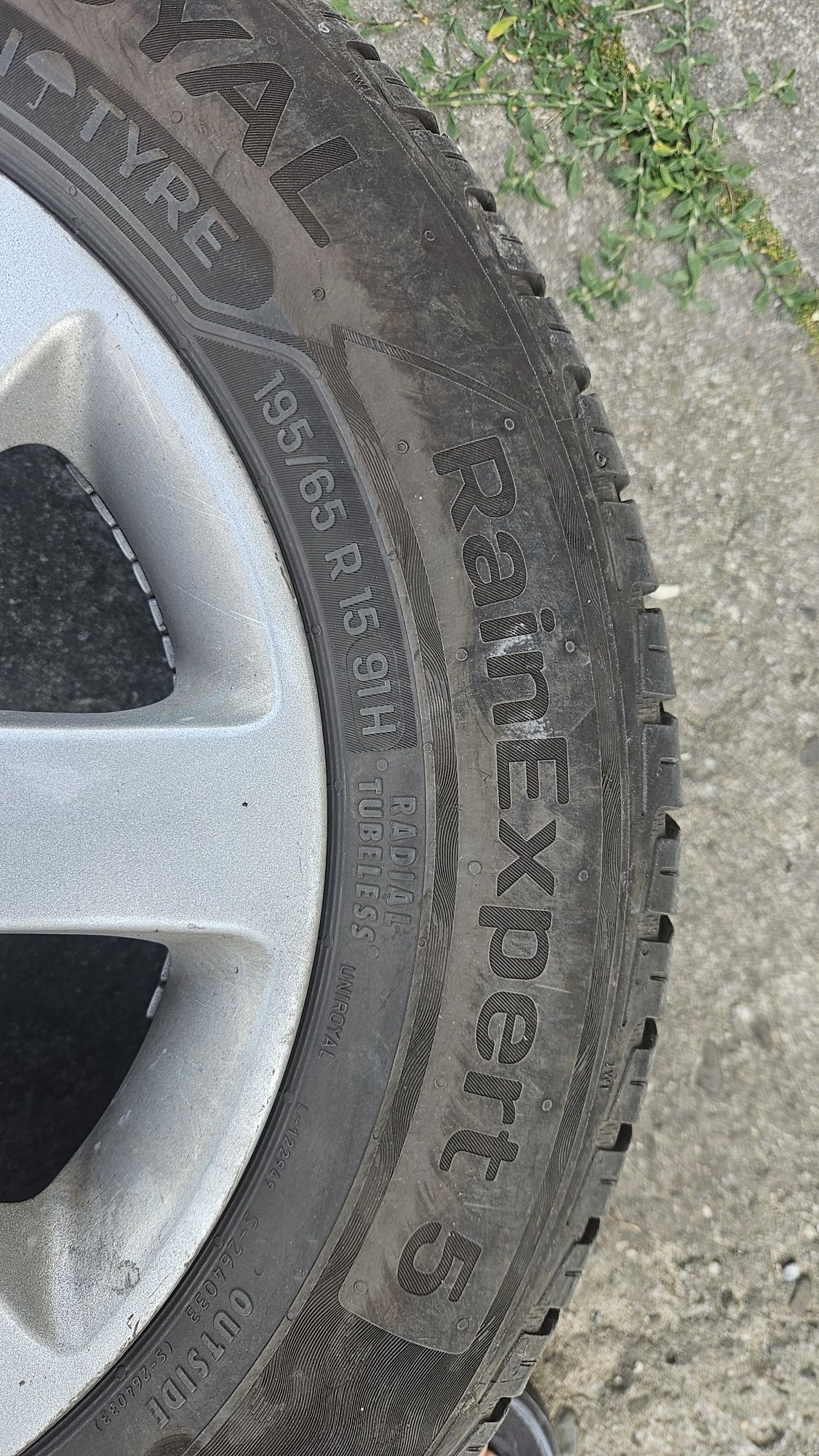 4x Uniroyal rainexpert  5 195/65 r15 (1523) felgi alu Megane 2 4x100