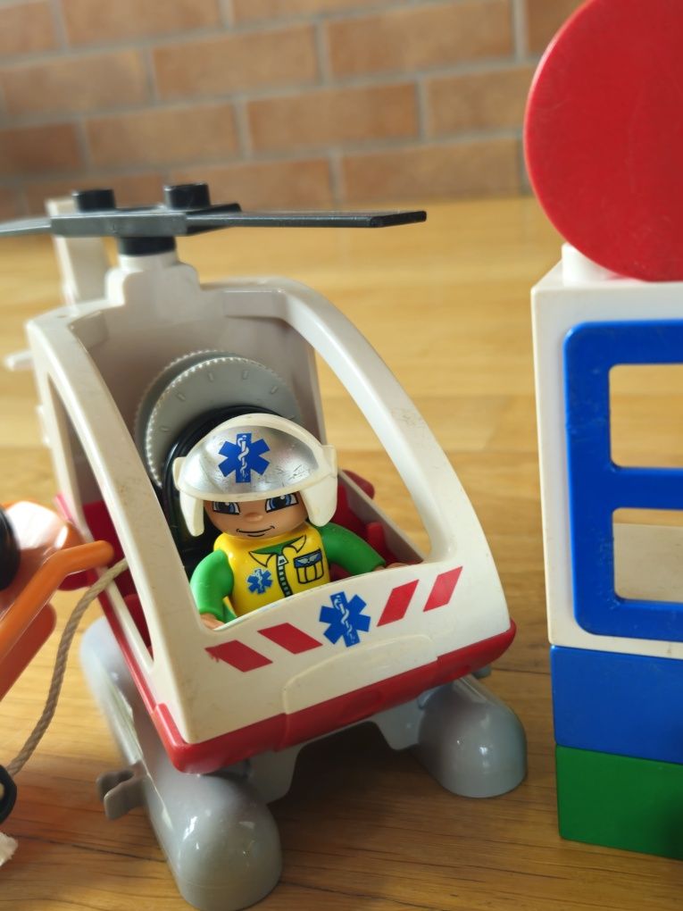 LEGO 5794 Duplo Emergency Helicopter