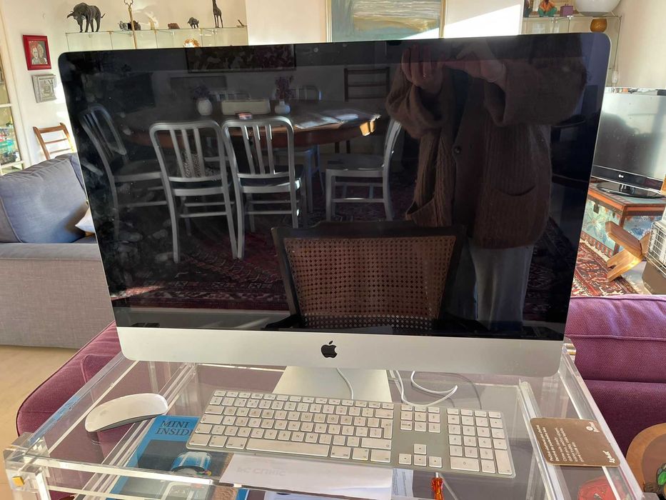 Vendo para peças ou arranjo. iMac 11 Intel Core i5