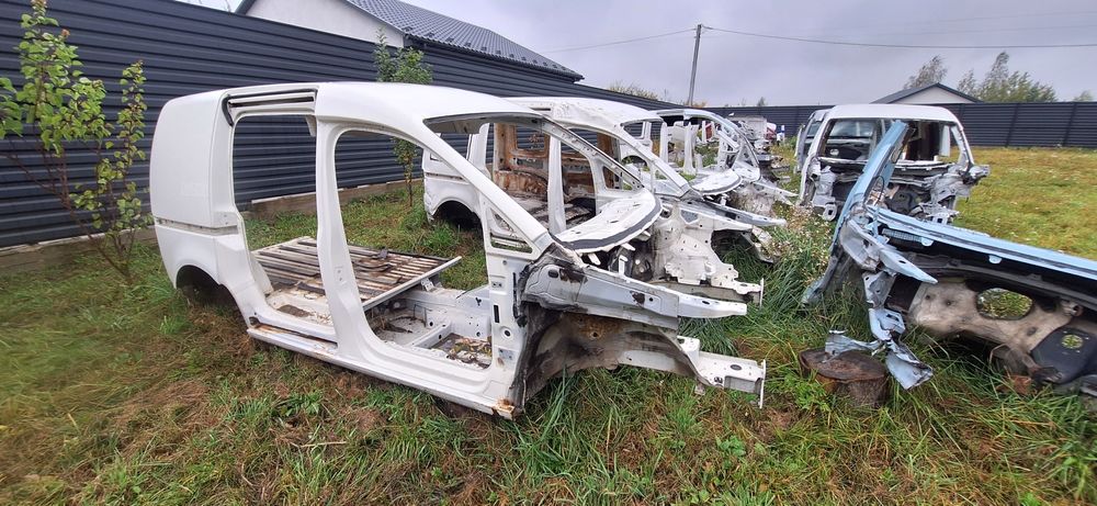 Планка підсвітки номера vw caddy,  разборка,  сто