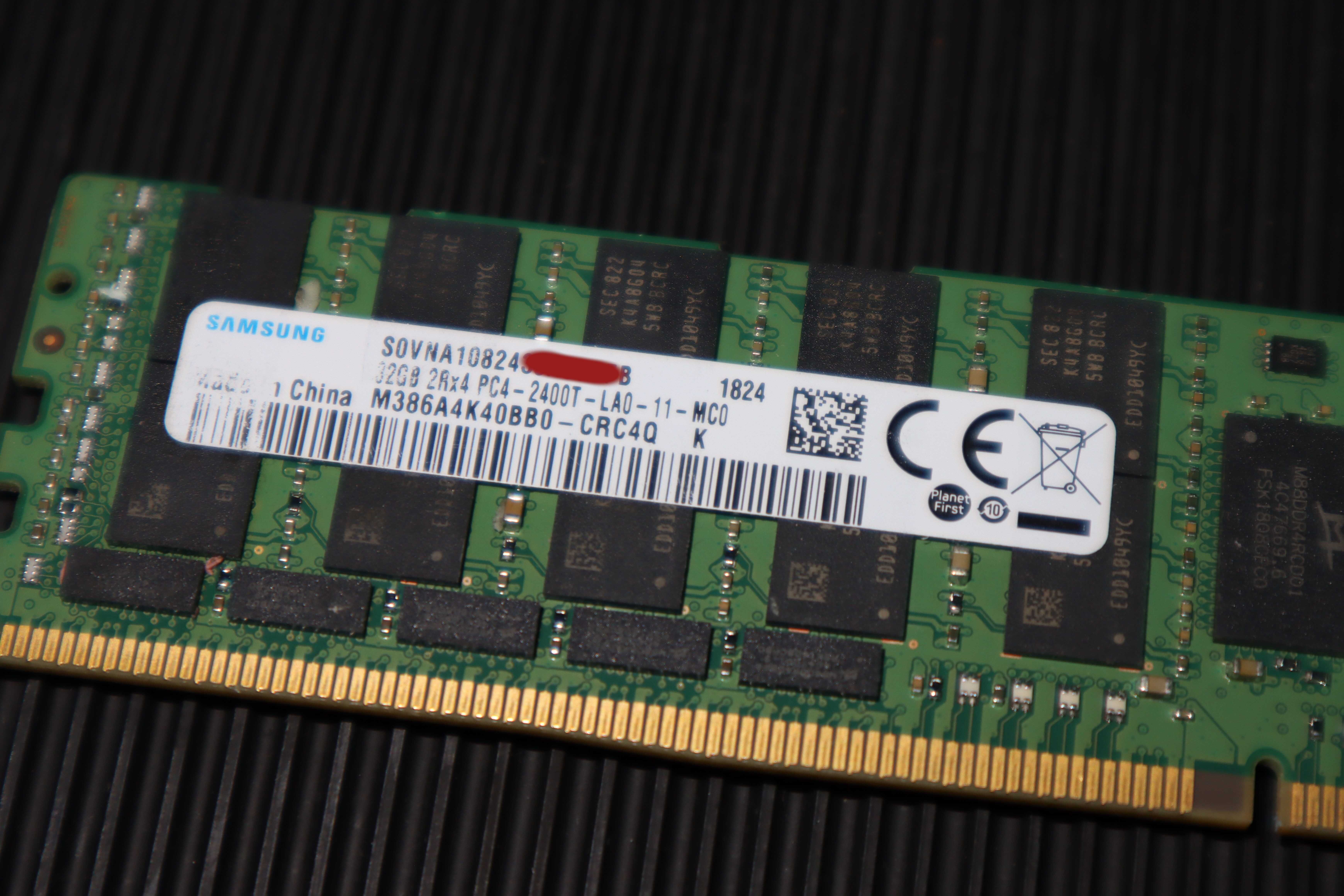 32GB Samsung DDR4 Registered DIMM (RDIMM) 2400MHz CL17
