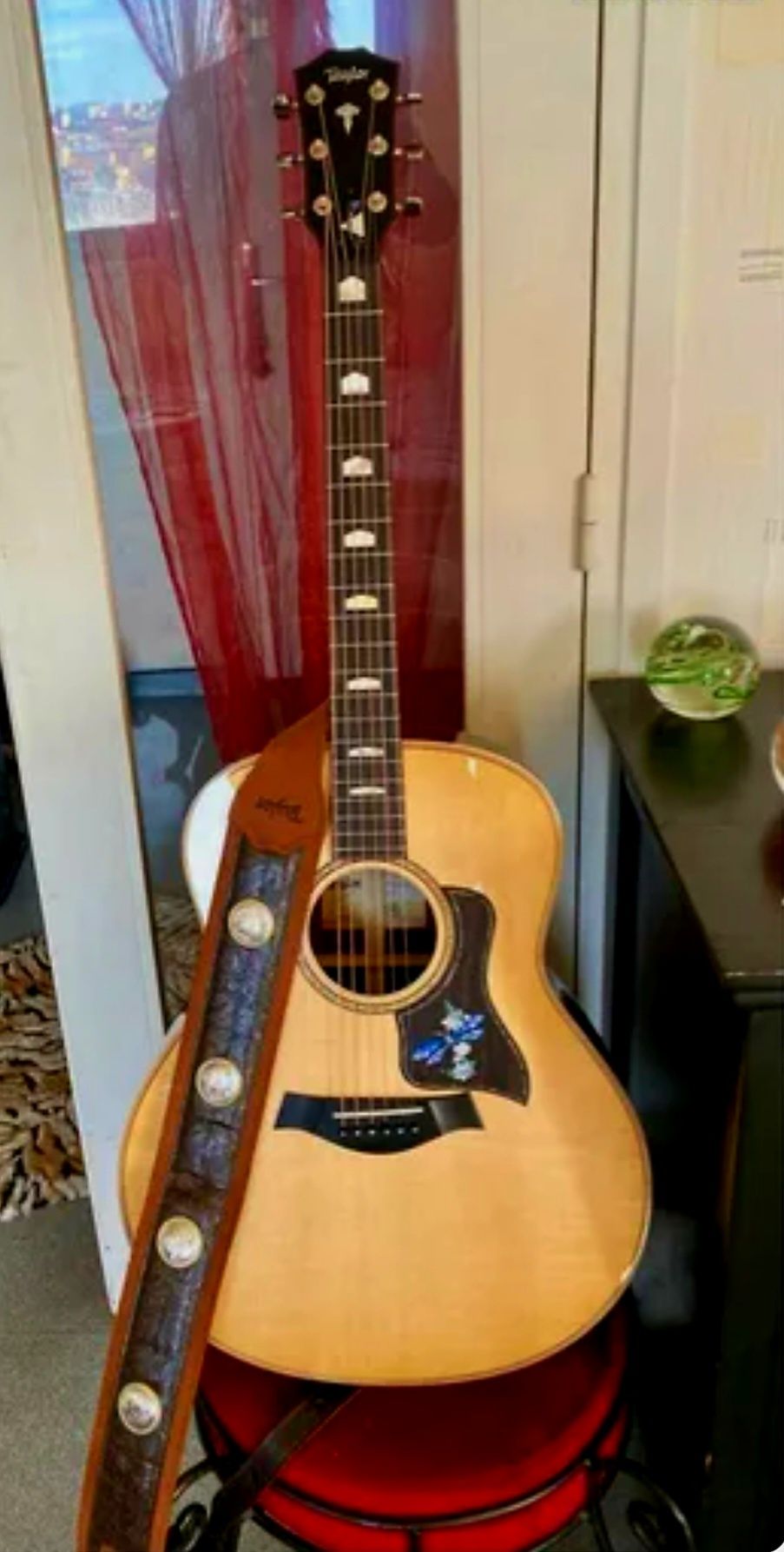 Taylor 818e 2023