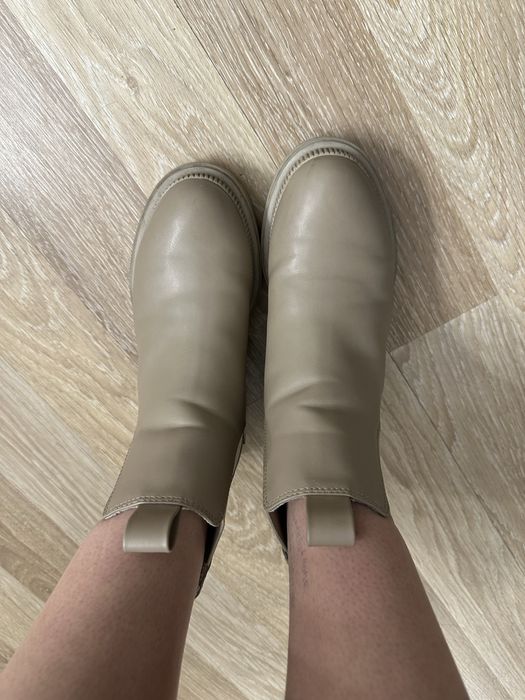 Взуття шкіряне 38 розміру Hm зимове