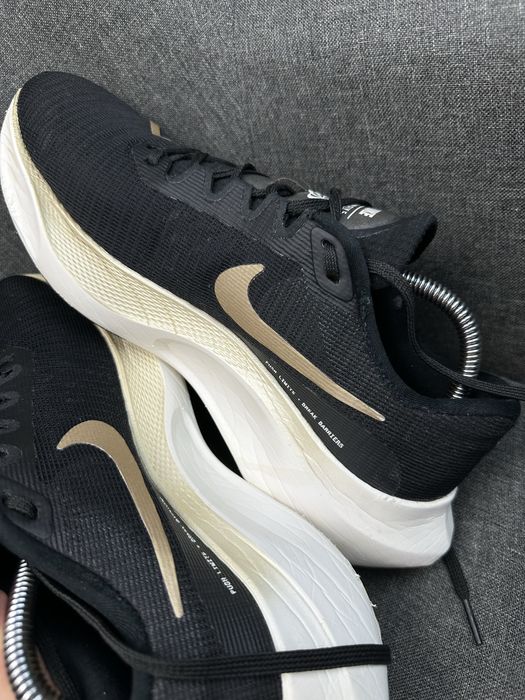 Оригінальні кросівки nike zoom fly 5 road running shoes black